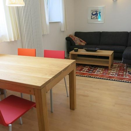 Zentrales 2-Zimmer Apartment توبنجن الغرفة الصورة