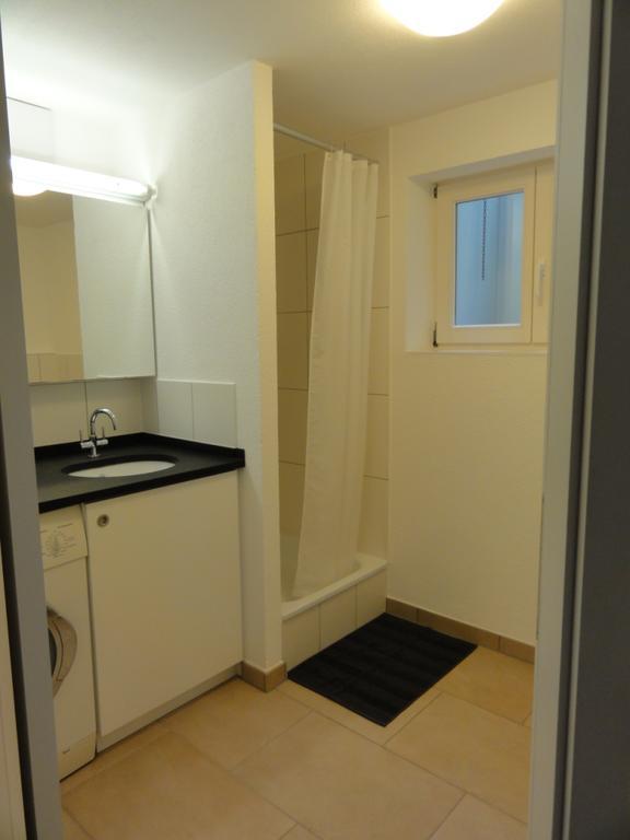 Zentrales 2-Zimmer Apartment توبنجن الغرفة الصورة